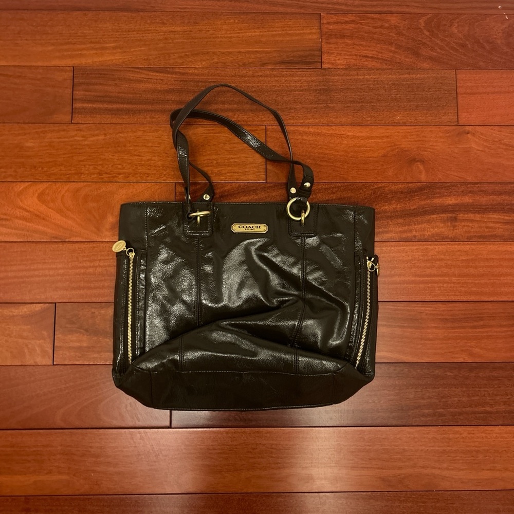 Vintage Coach Brown Leather Bag with Gold Hardware